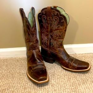 Ariat Women’s Cowboy Boots